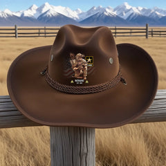 jimeng-2025-06-27-9780-把这个牛仔帽换成Dark Brown,帽子要有翻毛皮效果